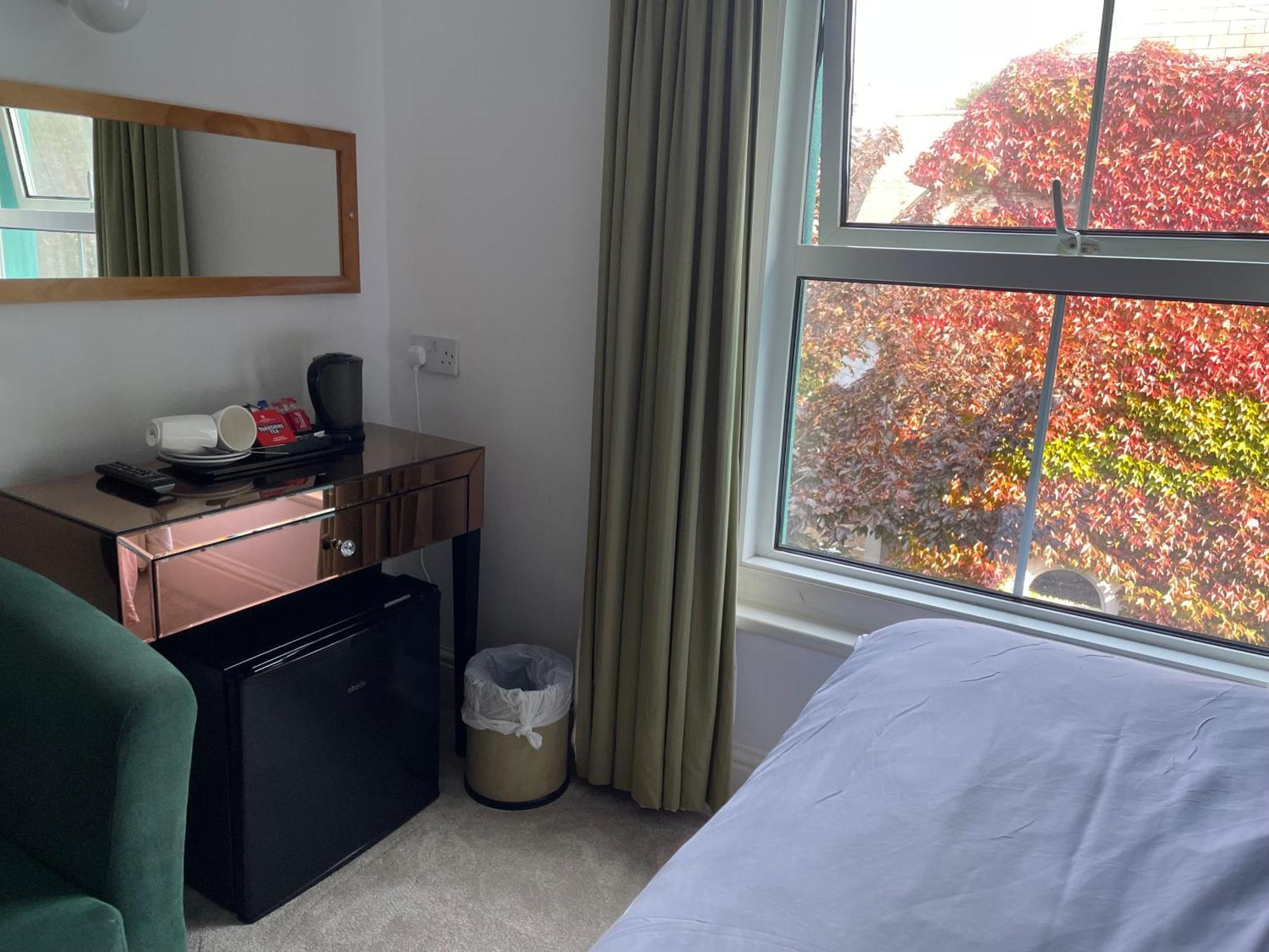 Keats Green Hotel Шанклин Экстерьер фото